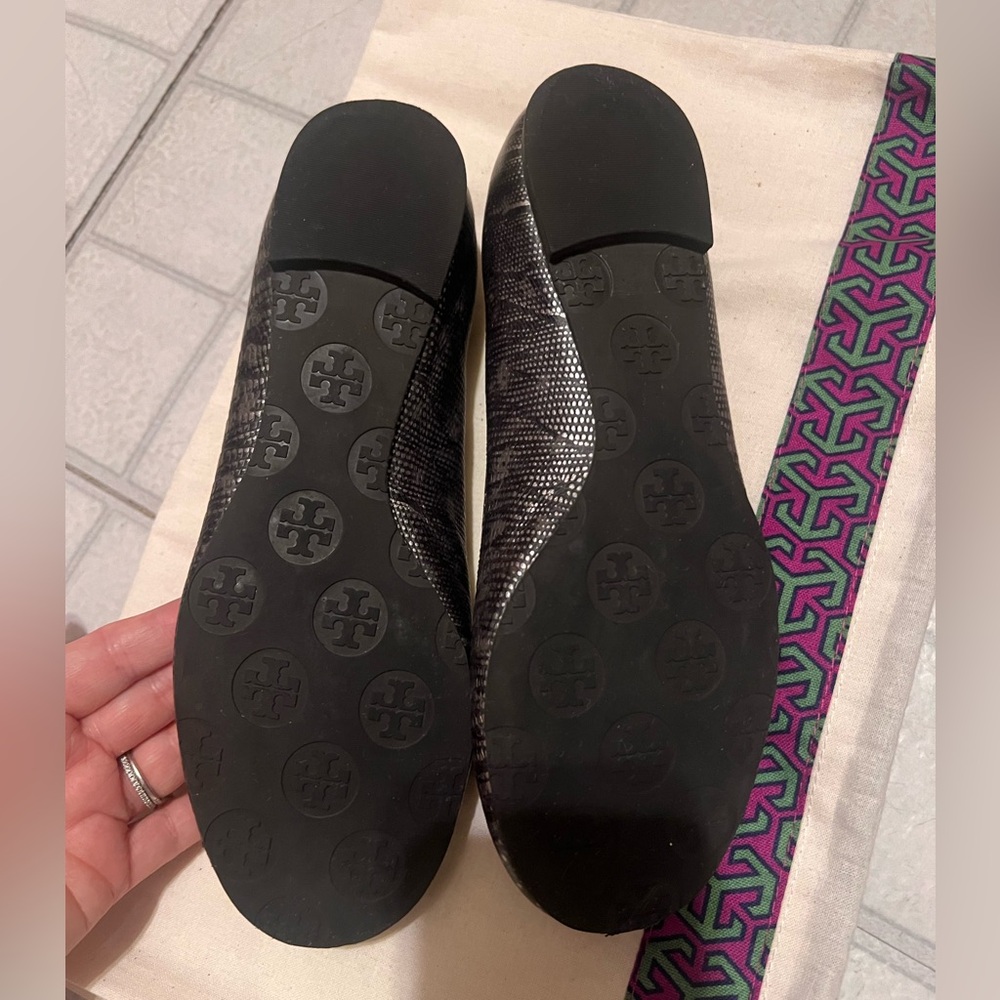 Tory Burch Metallic Silver Python Flat Shoes, 5.5 - image 6